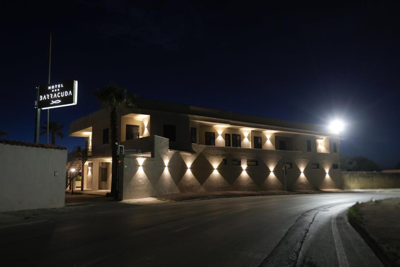 ורקטורו Hotel Barracuda מראה חיצוני תמונה